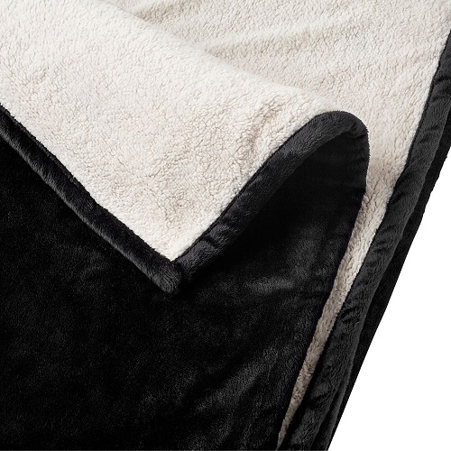 Aphrodite Seasons Plaid/Throw 