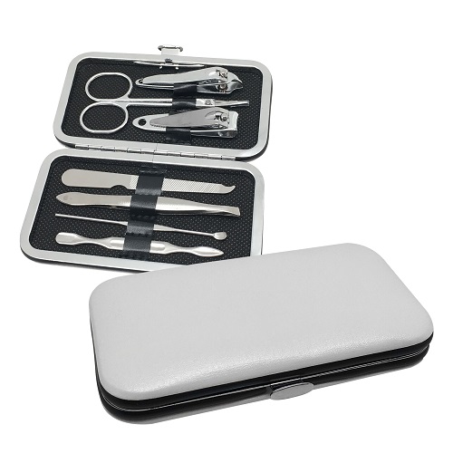 Ashira Manicure Set