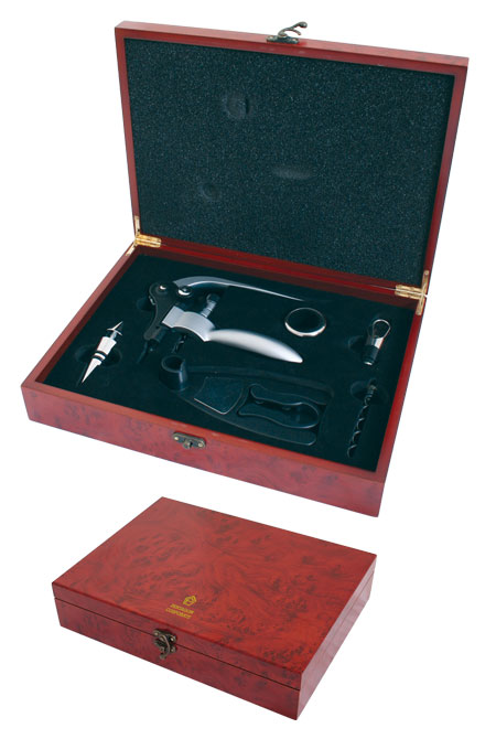 Brown Connoisseur Wine Set