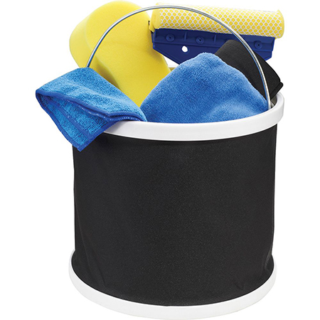 Car Wash Kit with collapsible bucket 
