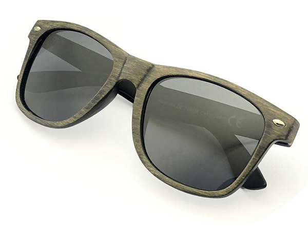 Eco-friendly Retro Sunglasses 