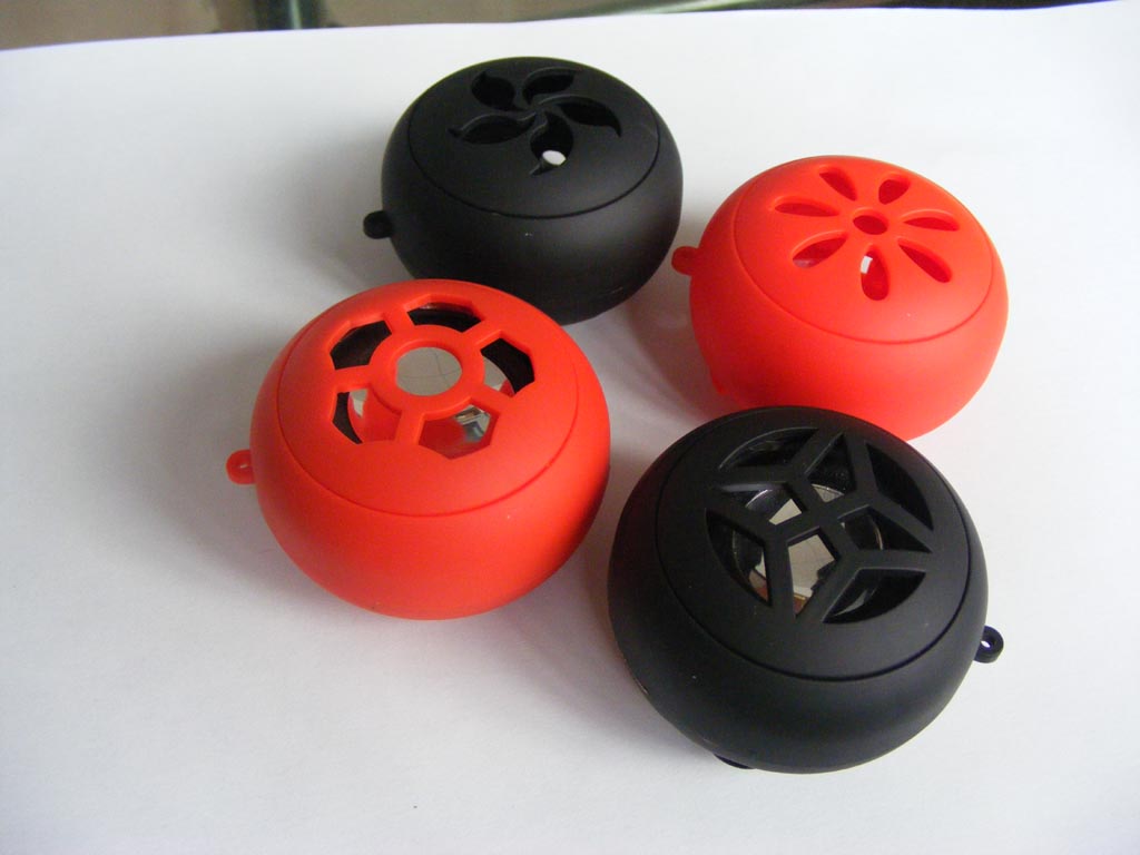 Round Multicolor Mini Speaker 