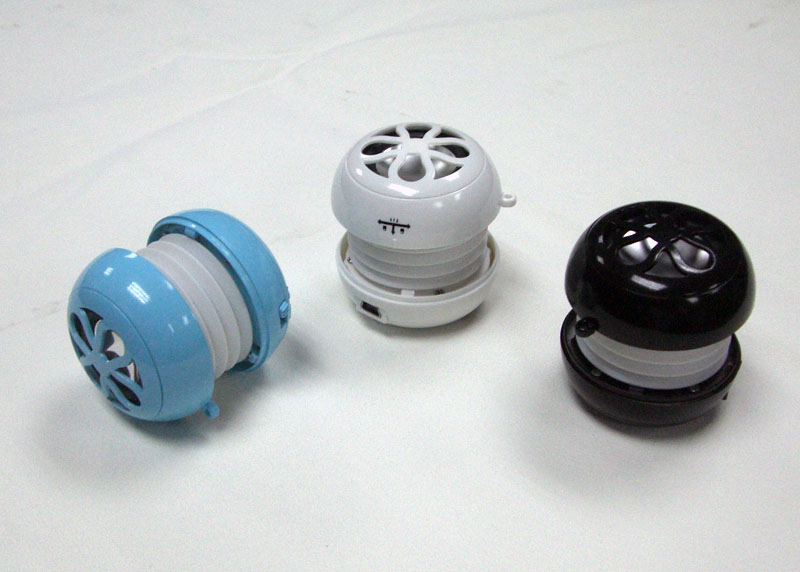 Round Multicolor Mini Speaker