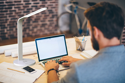 Wireless Fast Charging Desk Lamp 