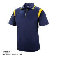 Polo Shirt With Contrast Design 