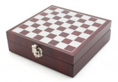 Anke Wine Set Chess 