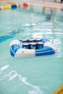 Floating cooler 