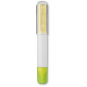 Highlighter pen with memo pad